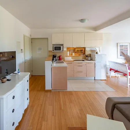 Casa Bamboo Apartment Banjole