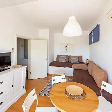 Casa Bamboo Apartment Banjole