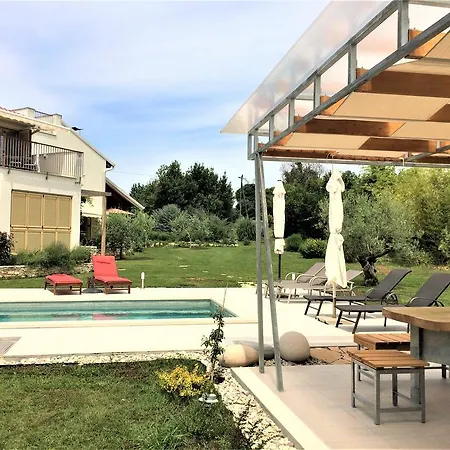 Casa Bamboo Apartment Banjole