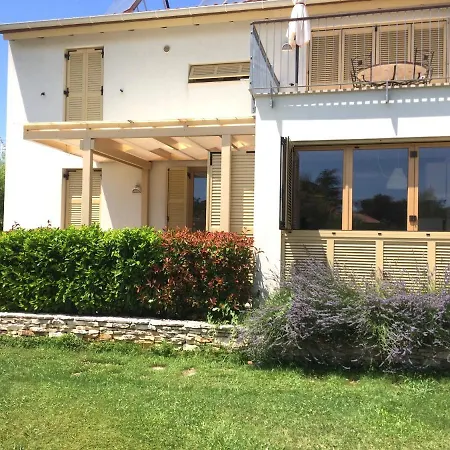 Casa Bamboo